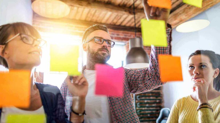 Benefits of Working With a Digital Marketing Agency in Dubai